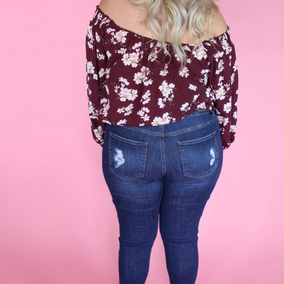 CARMIN LOUISE TOP PLUS SIZE 1X 👚 - Picture 2 of 2